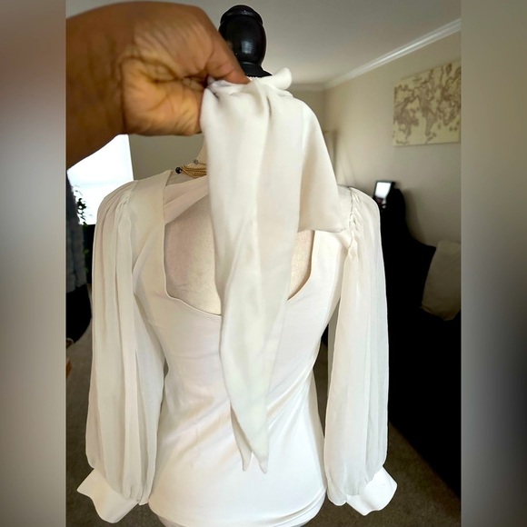 Alythea Ivory White Top Side Zip Off Shoulder Shoulder Tie Peasant Sleeve Size M - Picture 5 of 11
